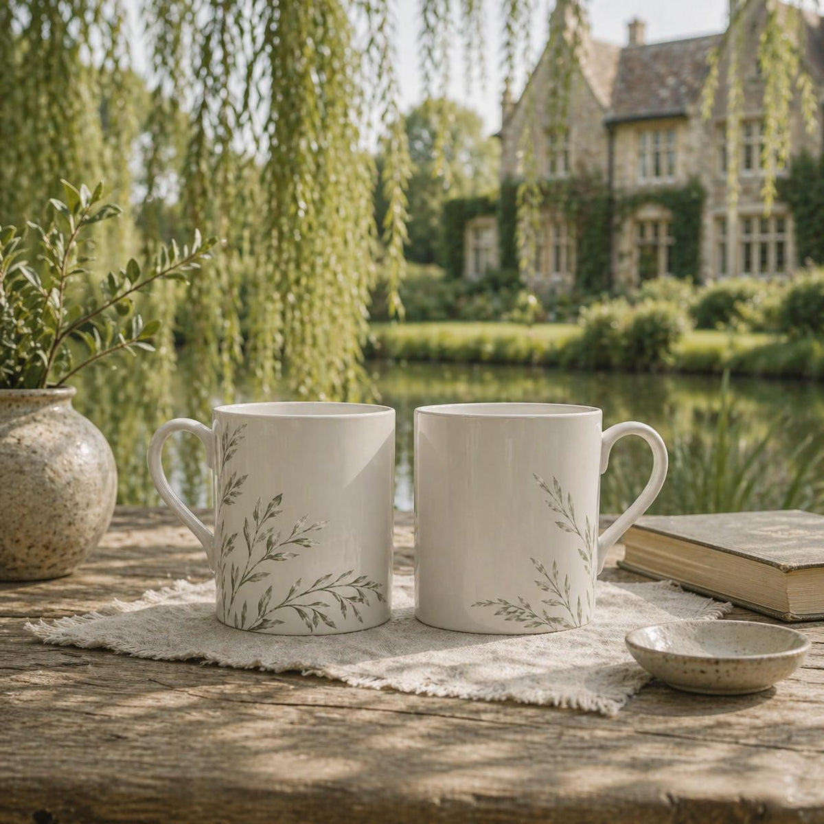 The Signature Willow Fine Bone China Mug Ivory