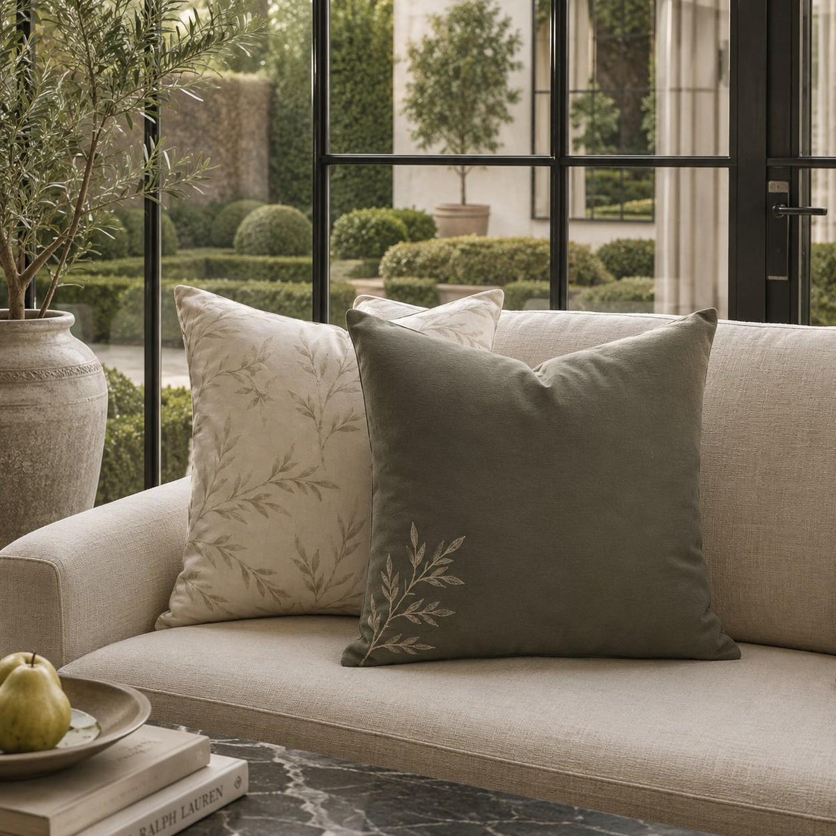 The Signature Willow Cushion – Forest